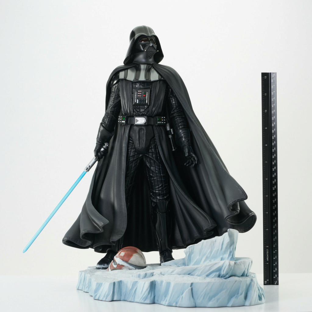 Darth Vader (TCW) Milestones Statue - Gentle Giant Darth565