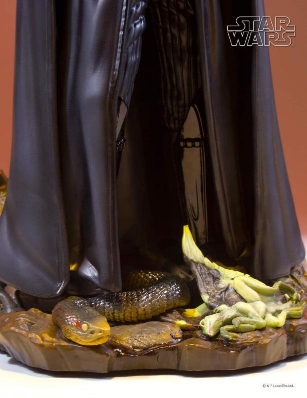 Gentle Giant - Darth Vader ESB Collector's Gallery Statue Darth_66