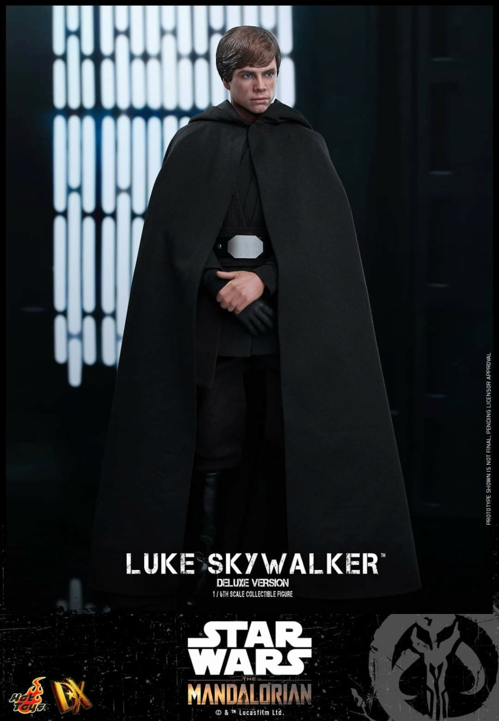 Luke Skywalker Mandalorian (Deluxe) Collectible Figure Fb_im171