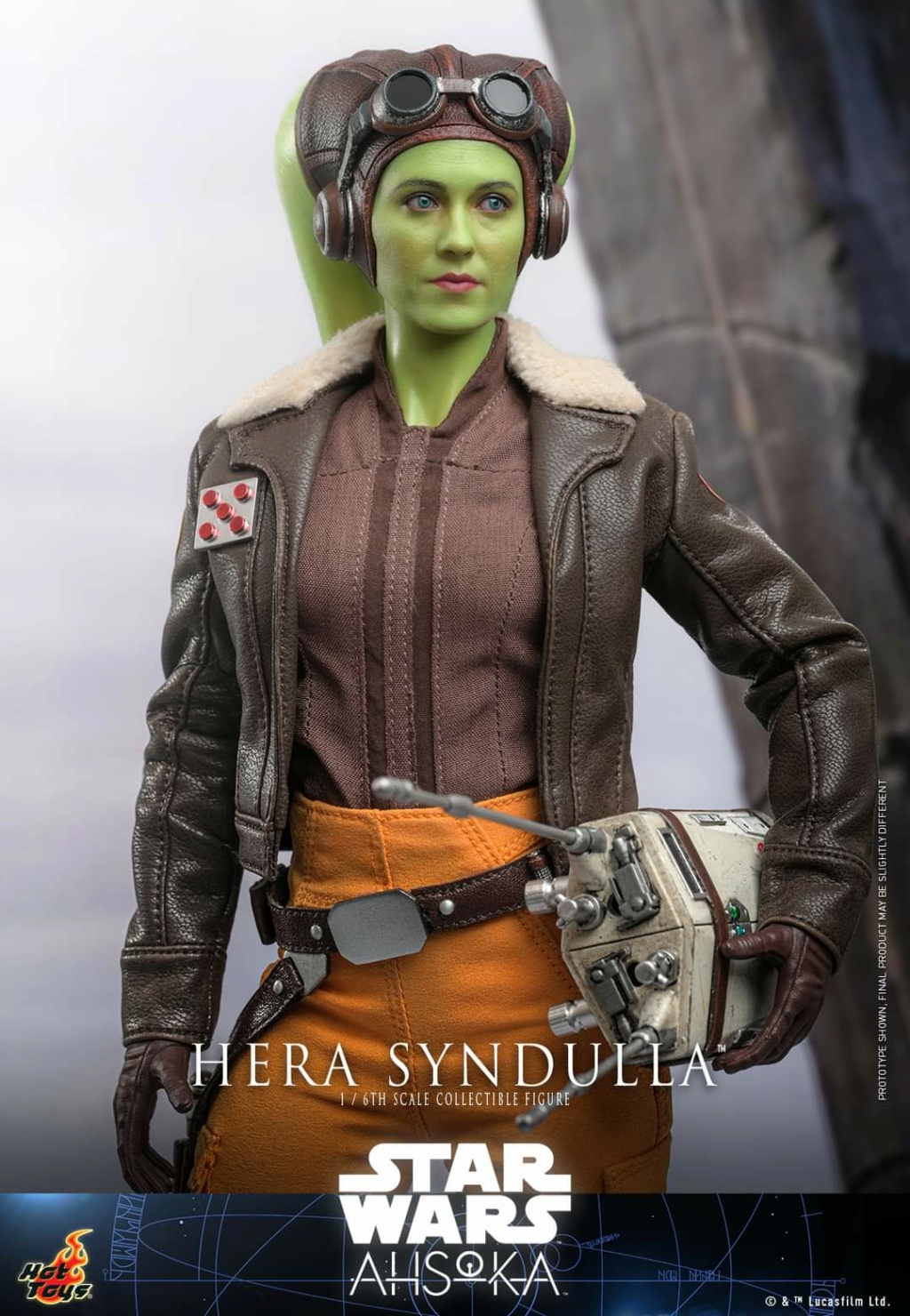 Star Wars: Ahsoka - 1/6th scale Hera Syndulla Collectible Figure - Hot Toys Fb_im365