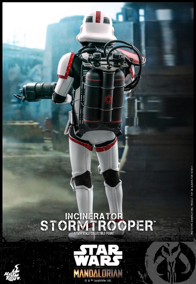 Incinerator Stormtrooper Collectible Figure 1:6 - Hot Toys Incine13