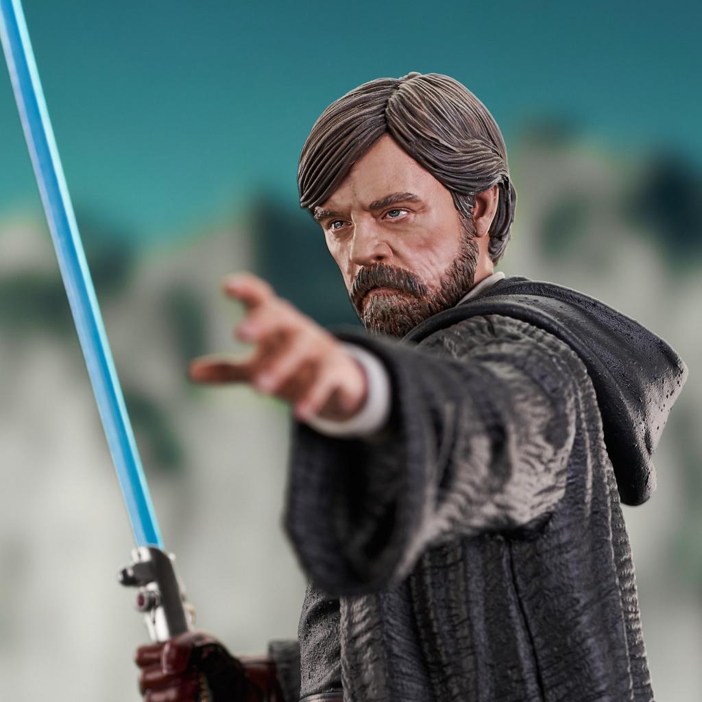 Luke Skywalker (Crait) Milestones Statue - Gentle Giant Luke_s86