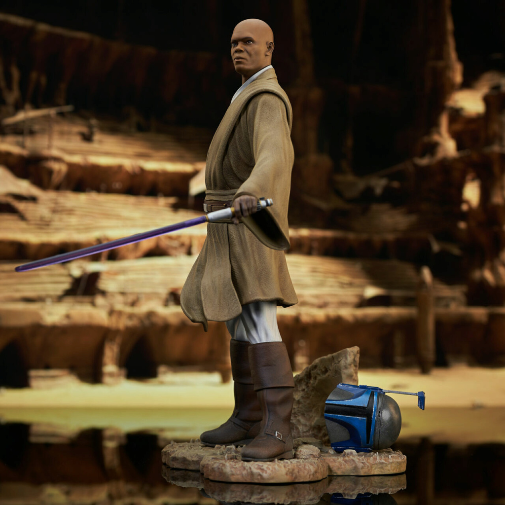 Star Wars: Attack of the Clones - Mace Windu Premier Collection Statue Mace_w14