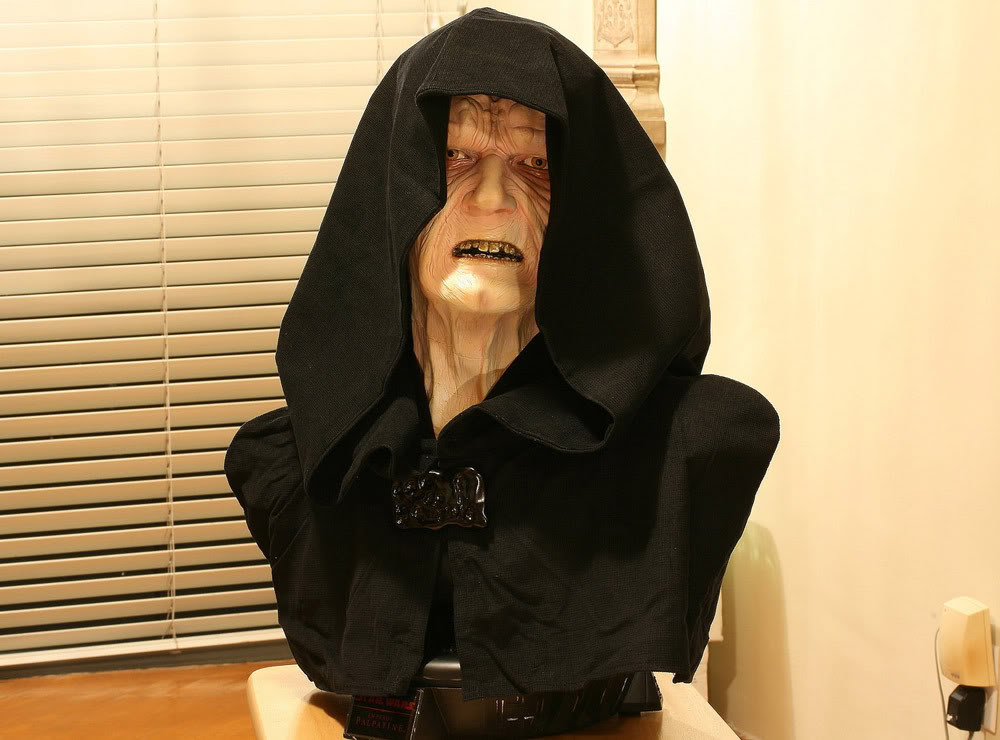 Palpatine Emperor Life Size Bust - Sideshow Collectibles Palpat30