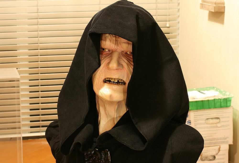 Palpatine Emperor Life Size Bust - Sideshow Collectibles Palpat32