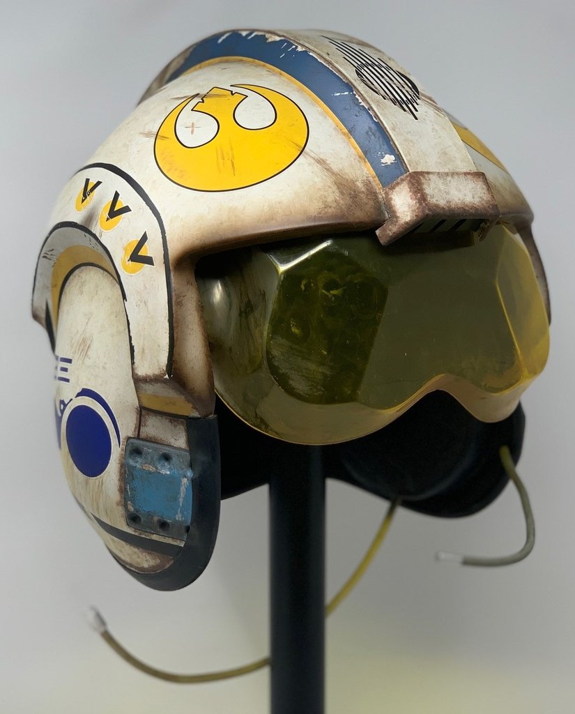 REY SALVAGED X-WING HELMET - Star Wars Denuo Novo Rey2_110