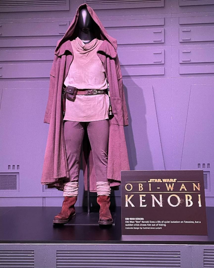 Les costumes de la série ANDOR dans le pavillon LUCASFILM du SDCC 2022 Sdcc2222