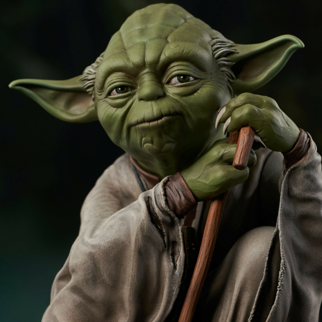 Star Wars: The Empire Strikes Back - Yoda Milestones Statue - Gentle Giant  Sw_yod15