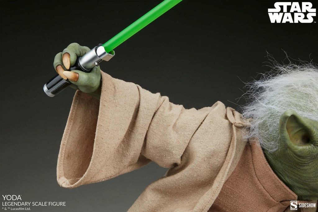 Yoda Legendary Scale Star Wars Figure - Sideshow Yoda_l31