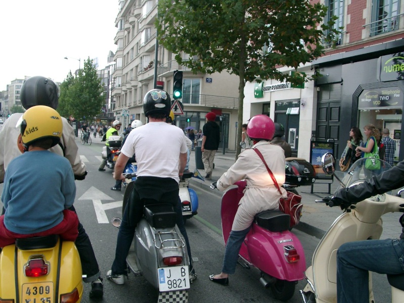 VESPARADE RENNES 2009 : 19/09/09 - Page 2 01010211