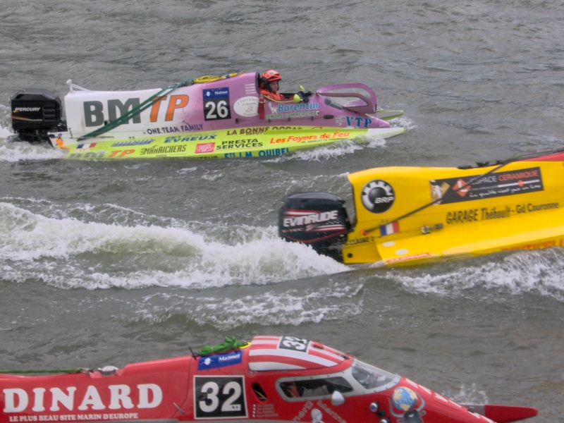 REPORTAGE  DES 24 HEURES MOTONAUTIQUE DE ROUEN - Page 2 Group199