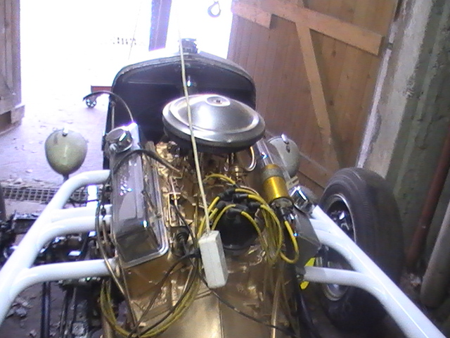 voila la suite de mon hot rod Pic_1131