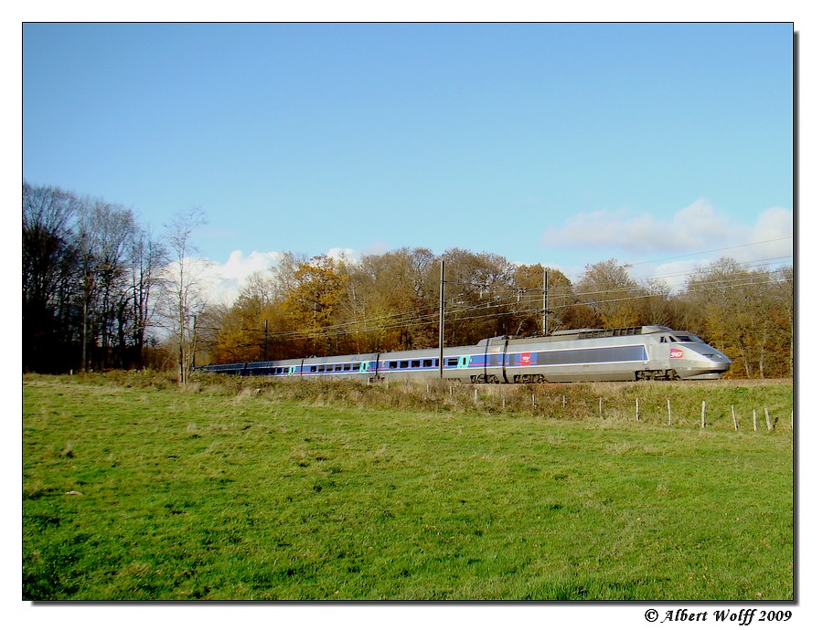 Les TGV et la nature. Pk352210
