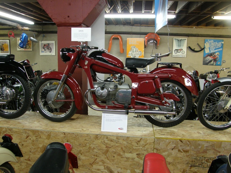 vintage moto P2020238