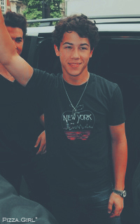 Nick Jonas Sans_t31