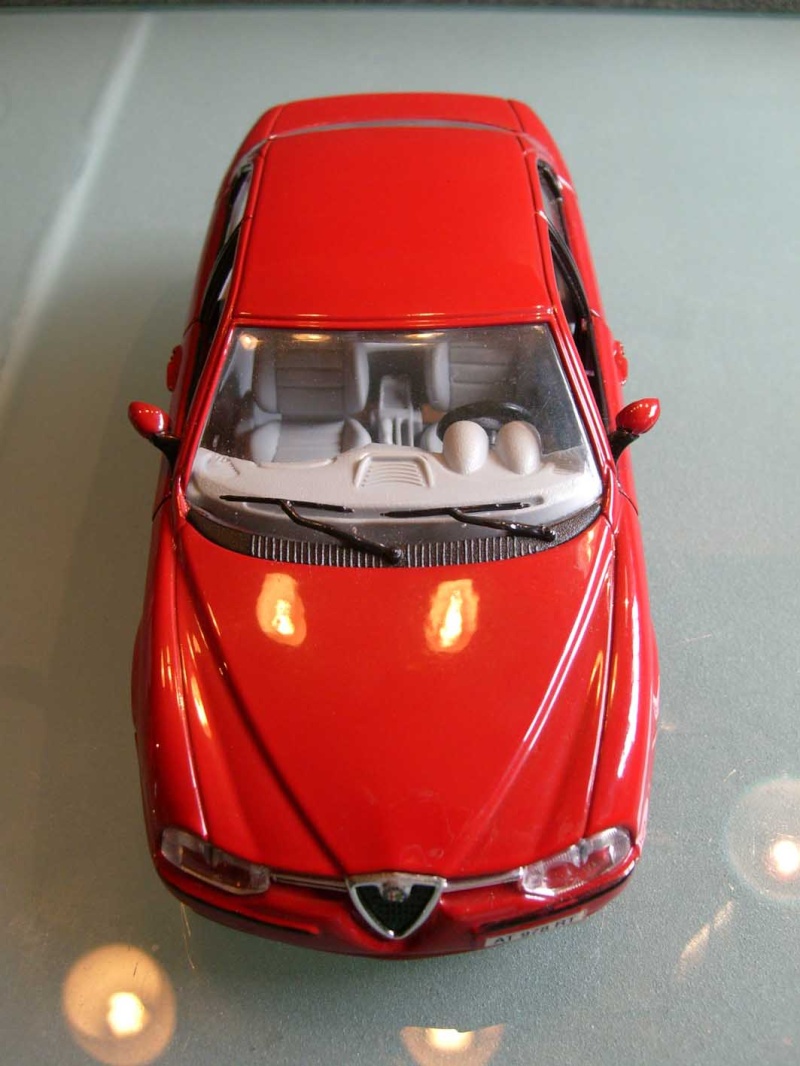 Modell in 1:24 und 25 Alfa Romeo S6307124