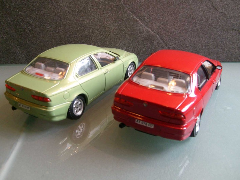 Modell in 1:24 und 25 Alfa Romeo S6307139