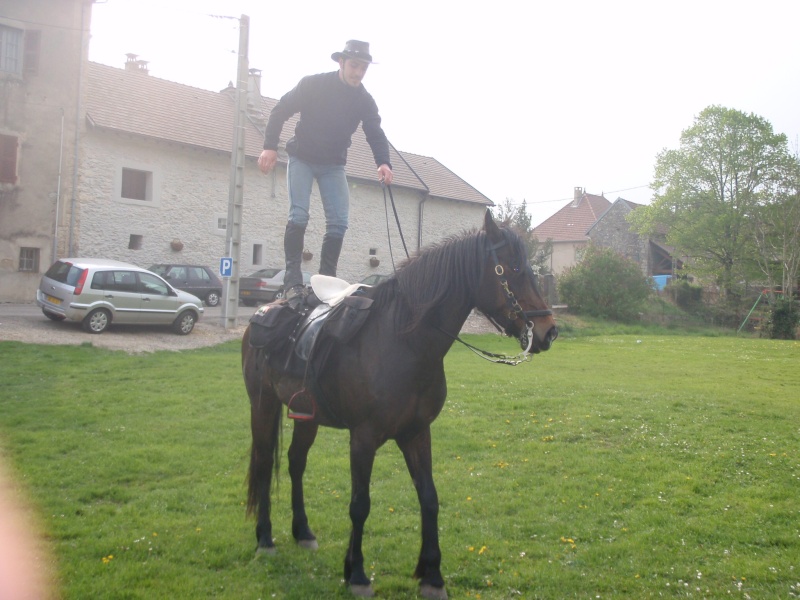 Visite des Isérois dans le Bas Bugey P4130420