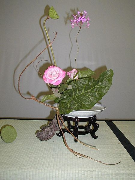 Ikebana 生け花 450px-10