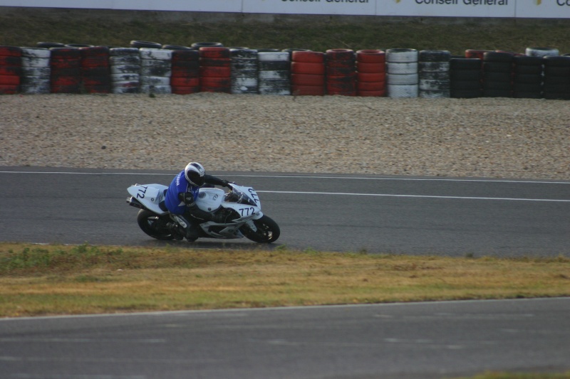 CR de la course des ROOKIES au circuit CAROLE Img_5029