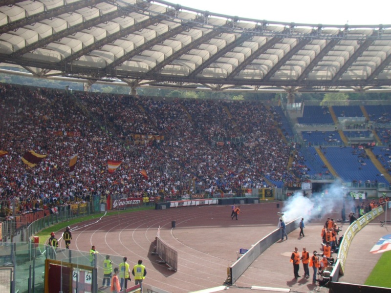Lazio vs Roma 11/04/2009 0809la16