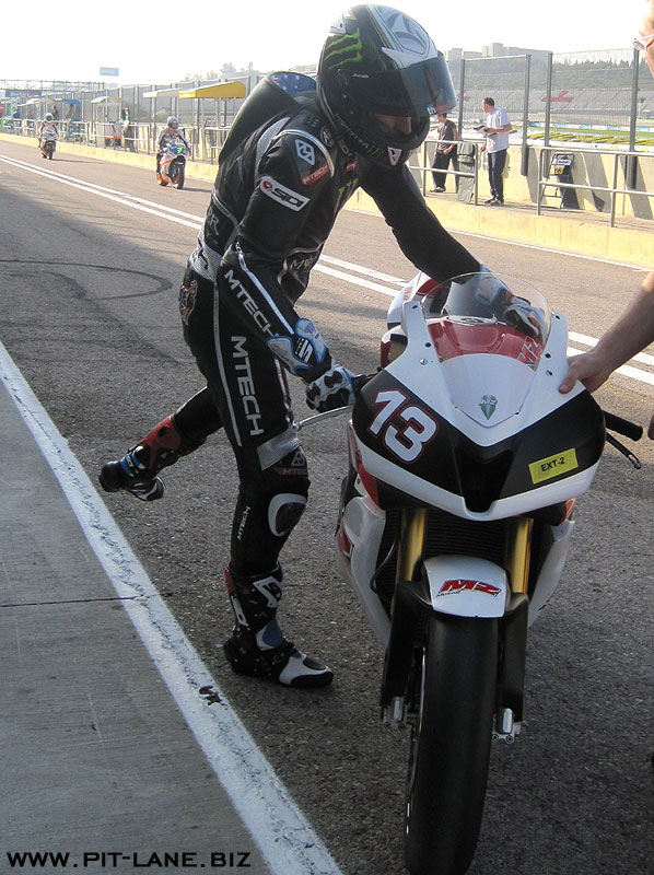 chassis - [Moto2] MWZ Mz410