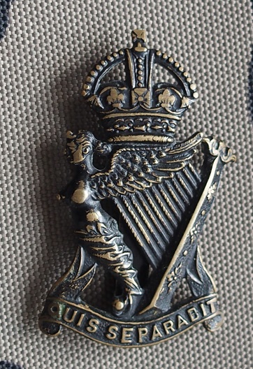 Badges de l'armée Britannique et du Commonwealth - Page 11 Pd101014