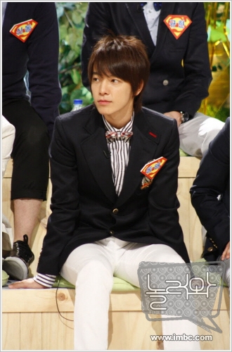 Donghae photos - Page 3 Dongha18