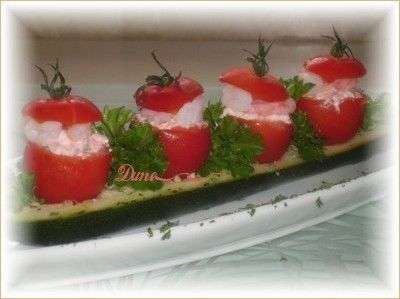 Petites tomates farcies sur base de courgette Pict9515