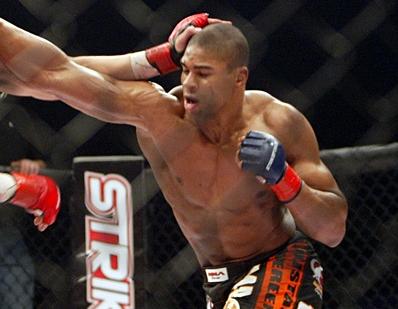 [Officiel] Alistair Overeem C211