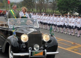 Lula e Sarkozy assistem ao desfile de 7 de Setembro em Brasília 121
