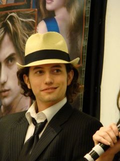 Jackson Rathbone [Jasper] :Les photos A_jazz11