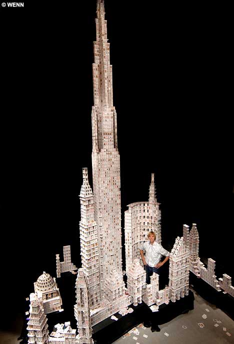 Man builds record-breaking 25ft house of cards.. ! 1_04_011