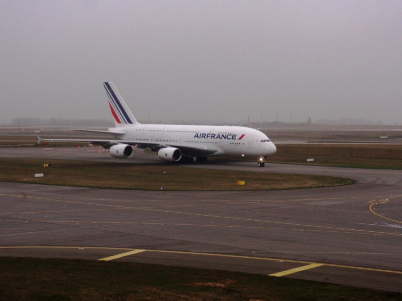 Air France réceptionne son premier A380 Pa300010