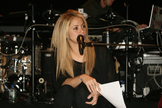 Shakira  Promo rehearsals - Miami, Sept 09 Img_2911