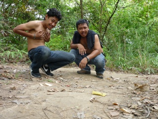 Mencari Big Foot di bukit Broga P1020111
