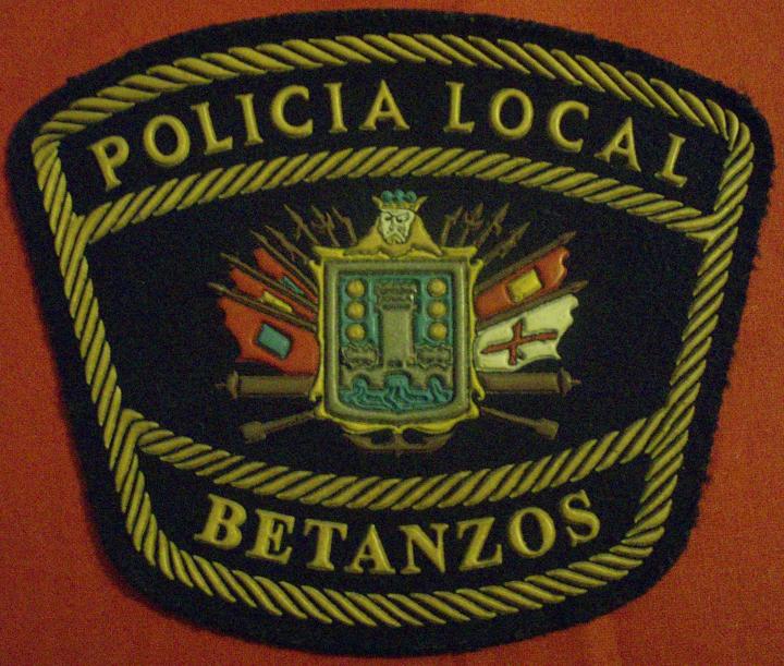 ESCUDOS DE BRAZO DE LAS POLICIAS LOCALES DE CORUÑA Betanz10