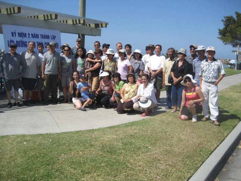 Picnic Aug. 30, 2009 at Dana Point Beach - Kỷ niệm 2 năm thành lập lớp Dưỡng Sinh Thái Cực Quyền Img_7313