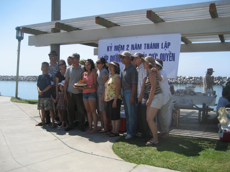 Picnic Aug. 30, 2009 at Dana Point Beach - Kỷ niệm 2 năm thành lập lớp Dưỡng Sinh Thái Cực Quyền Img_7314