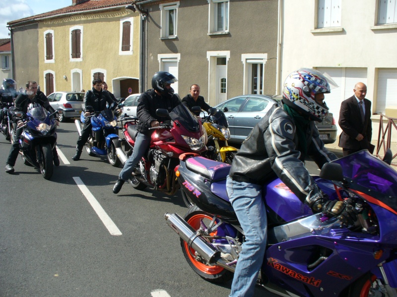 mariage motard - Page 3 Mariag11