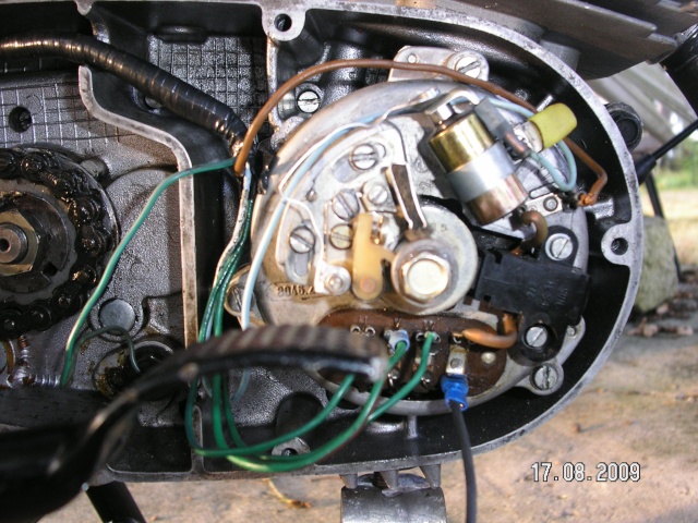 Circuit electrique TS 250 6V avec moteur ETZ 250 12V Pict0211