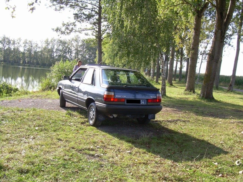 Ma Renault 11 TXE Electronic 3 portes Dscn1813