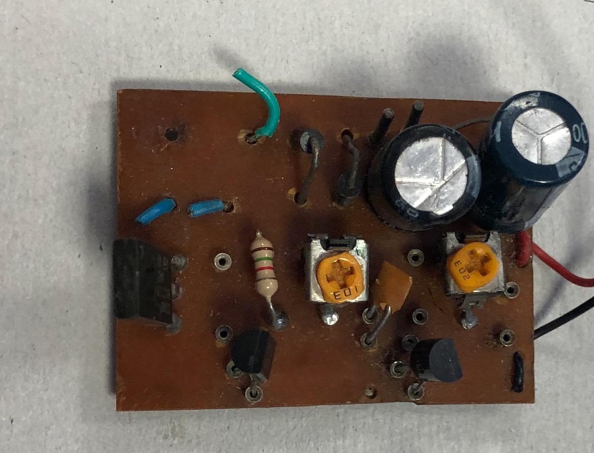 Compteur geiger à transistors de Sbeaugrand Captu514