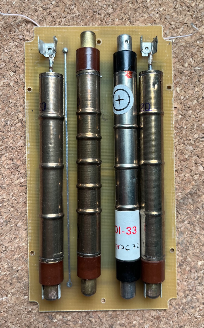 Tubes Geiger-Müller type SBM-20, STS-5 et BOI-33 ( et SMB20-U / SMB20-1 )  Captu783