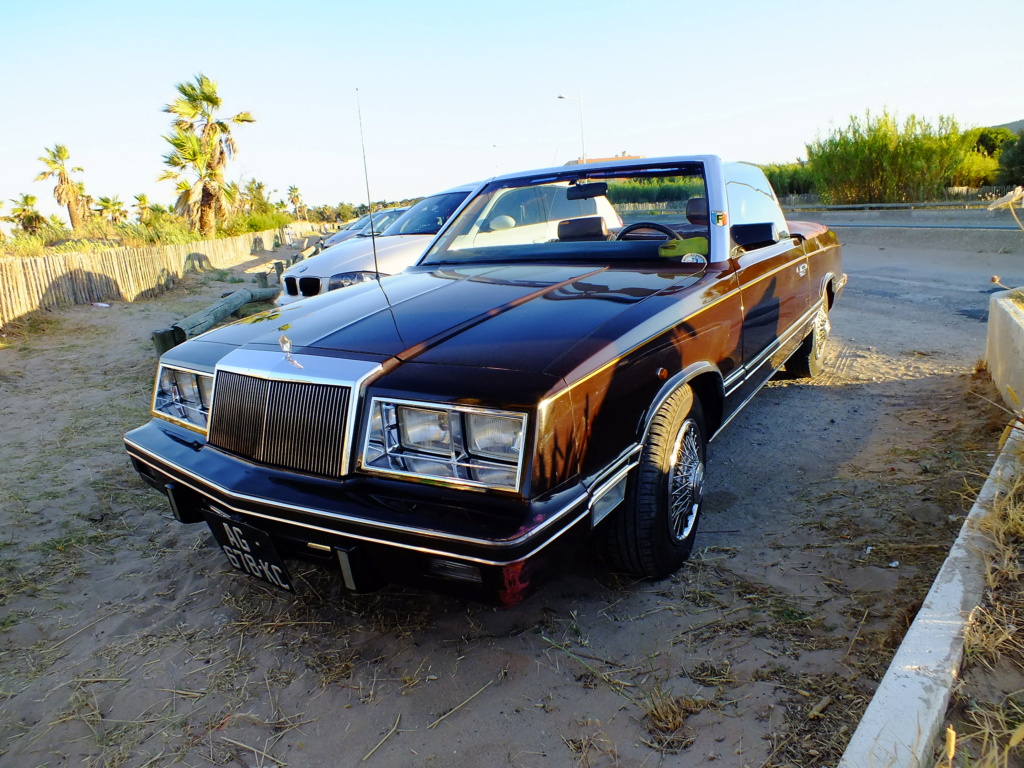 Tout le monde se rappelle des voitures Chrysler "K" des années '80. Dscf1547