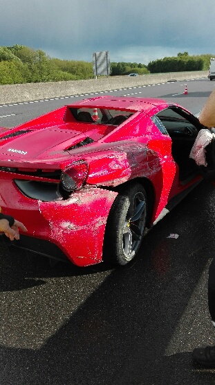 Ferrari démolie  Part_110
