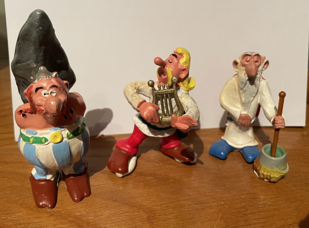 Ma collection de figurines Astérix et obelix  - Page 3 Img_3212