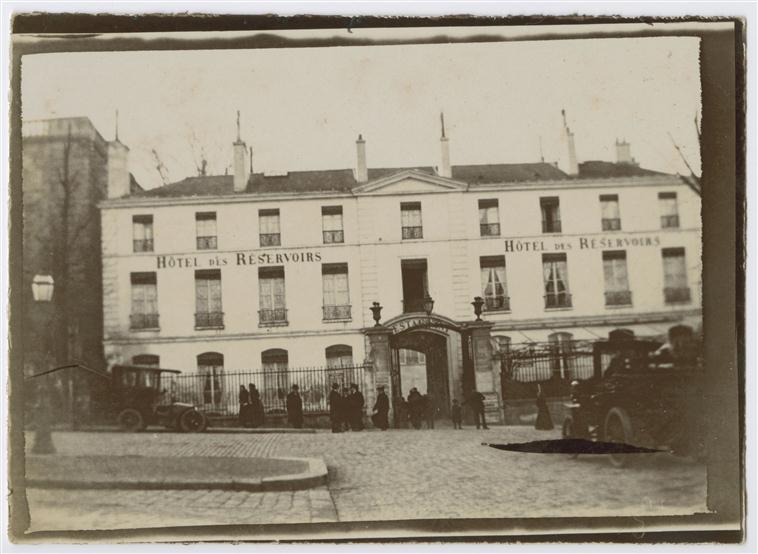 Hôtel de Madame de Pompadour à Versailles 16197110