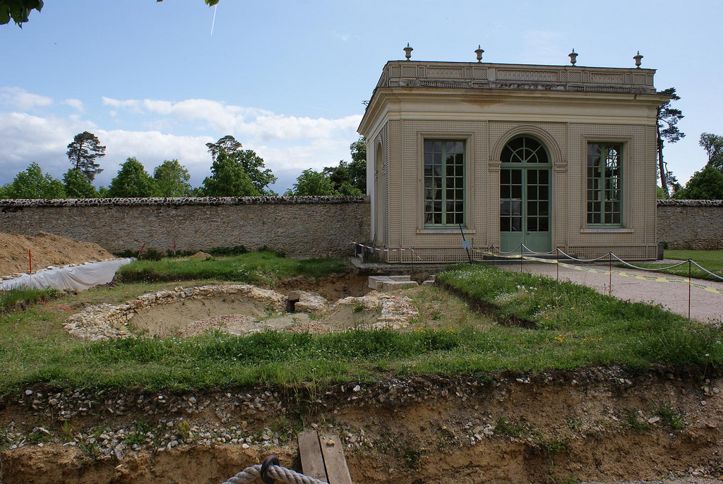 Le Pavillon Frais, jardin Français du Petit Trianon 35127810