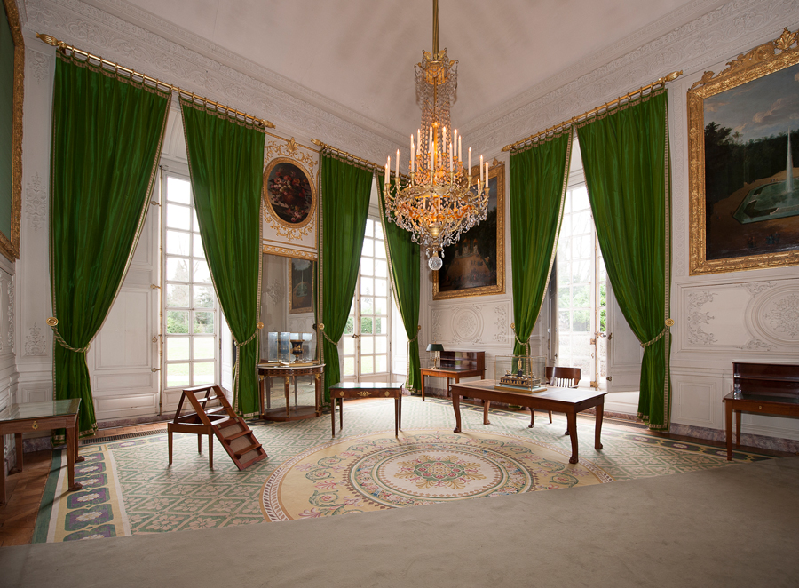 le grand Trianon - Le Grand Trianon: le Salon des Sources Gt1510